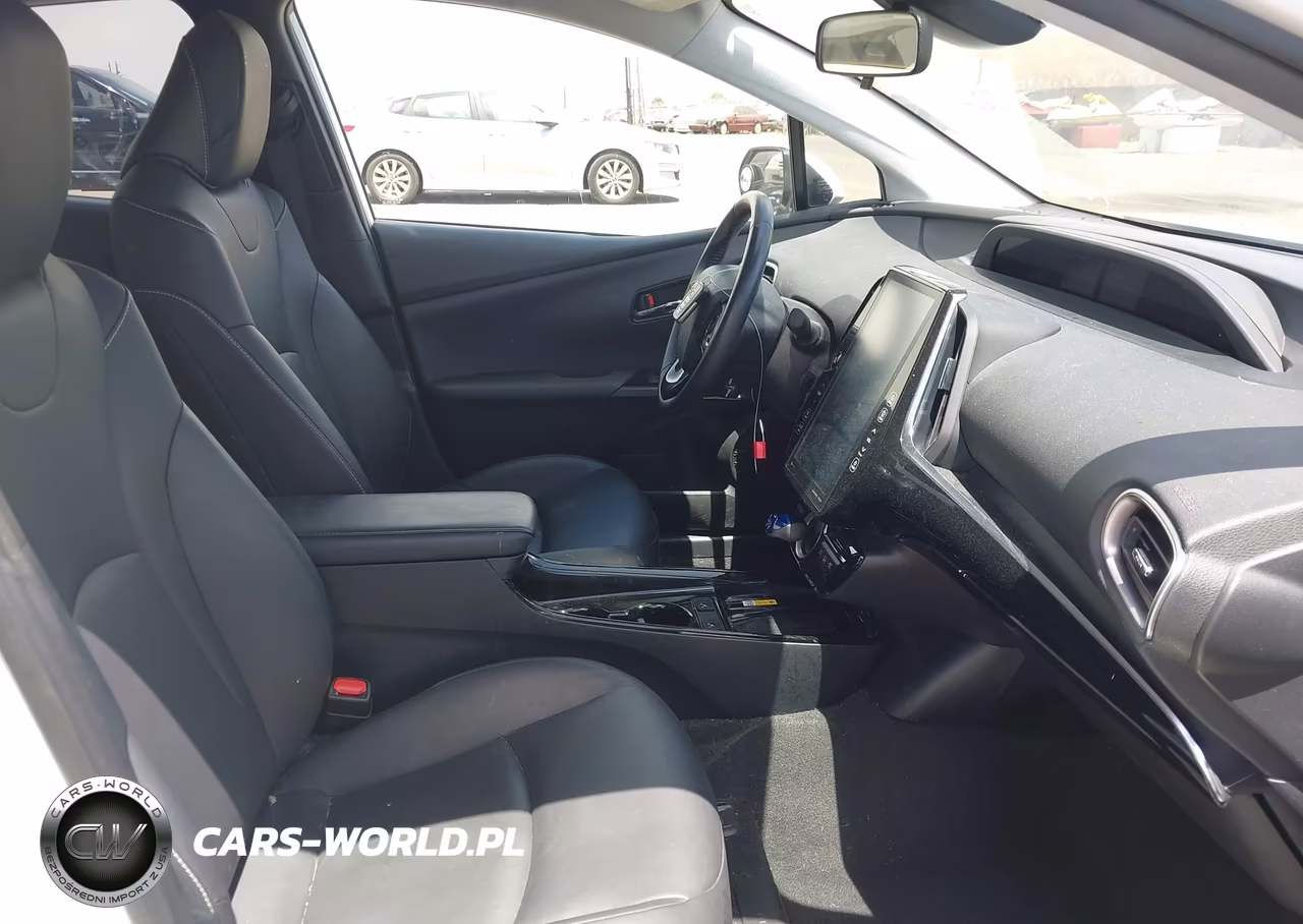 2020 Toyota Prius Prime Xle VIN:JTDKARFP0L3139420 - 5