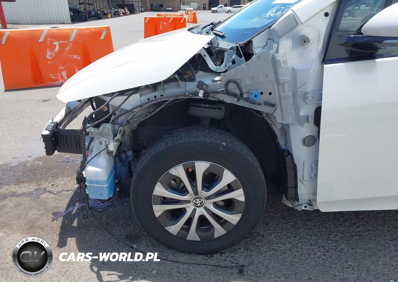 2020 Toyota Prius Prime Xle VIN:JTDKARFP0L3139420 - 6