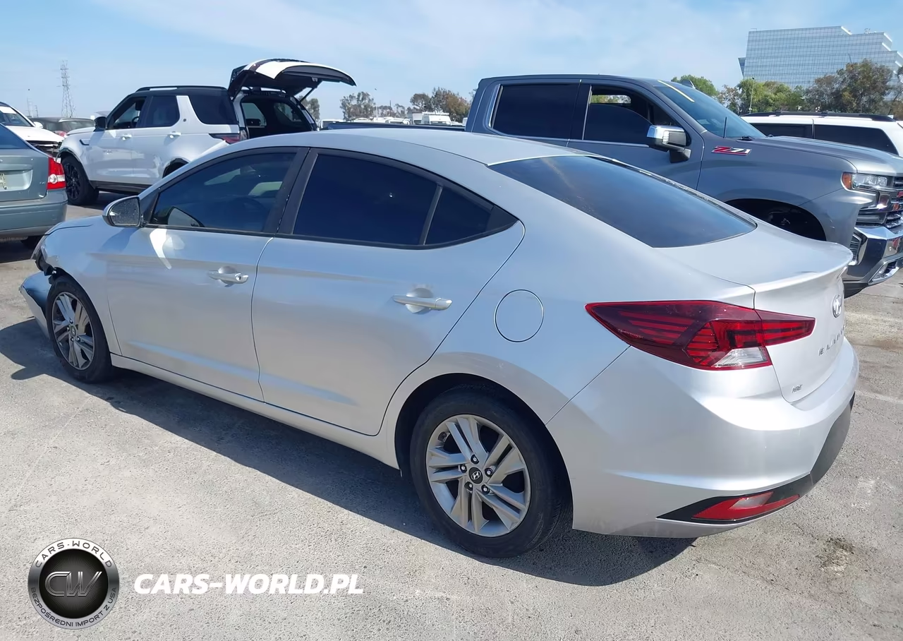 HYUNDAI ELANTRA VIN:5NPD74LF2LH499606 - 3