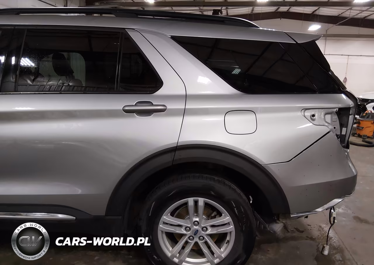 2022 Ford Explorer Xlt VIN:1FMSK8DH2NGB26730 - 21