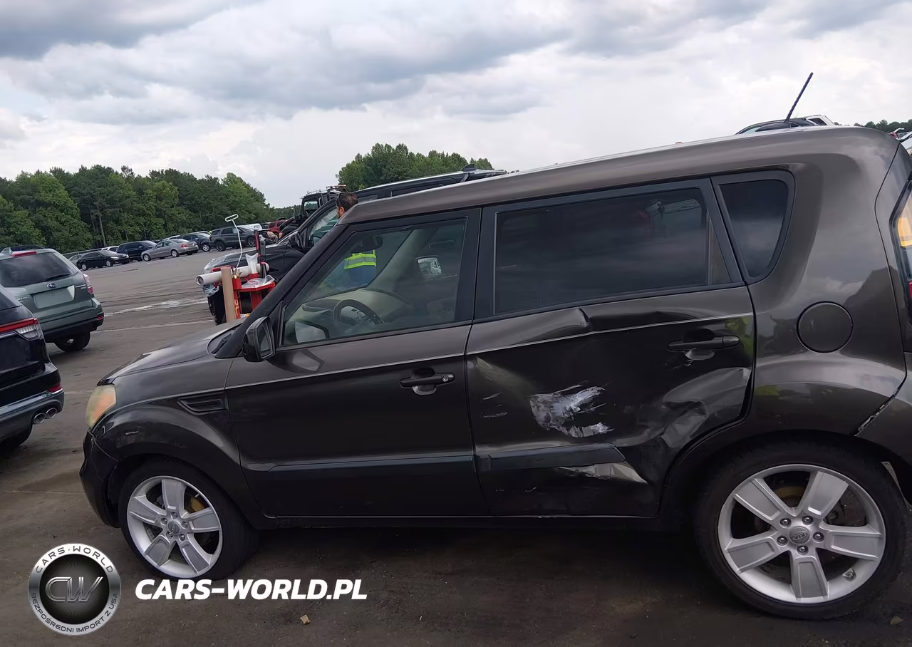 2011 Kia Soul ! VIN:KNDJT2A22B7281073 - 14