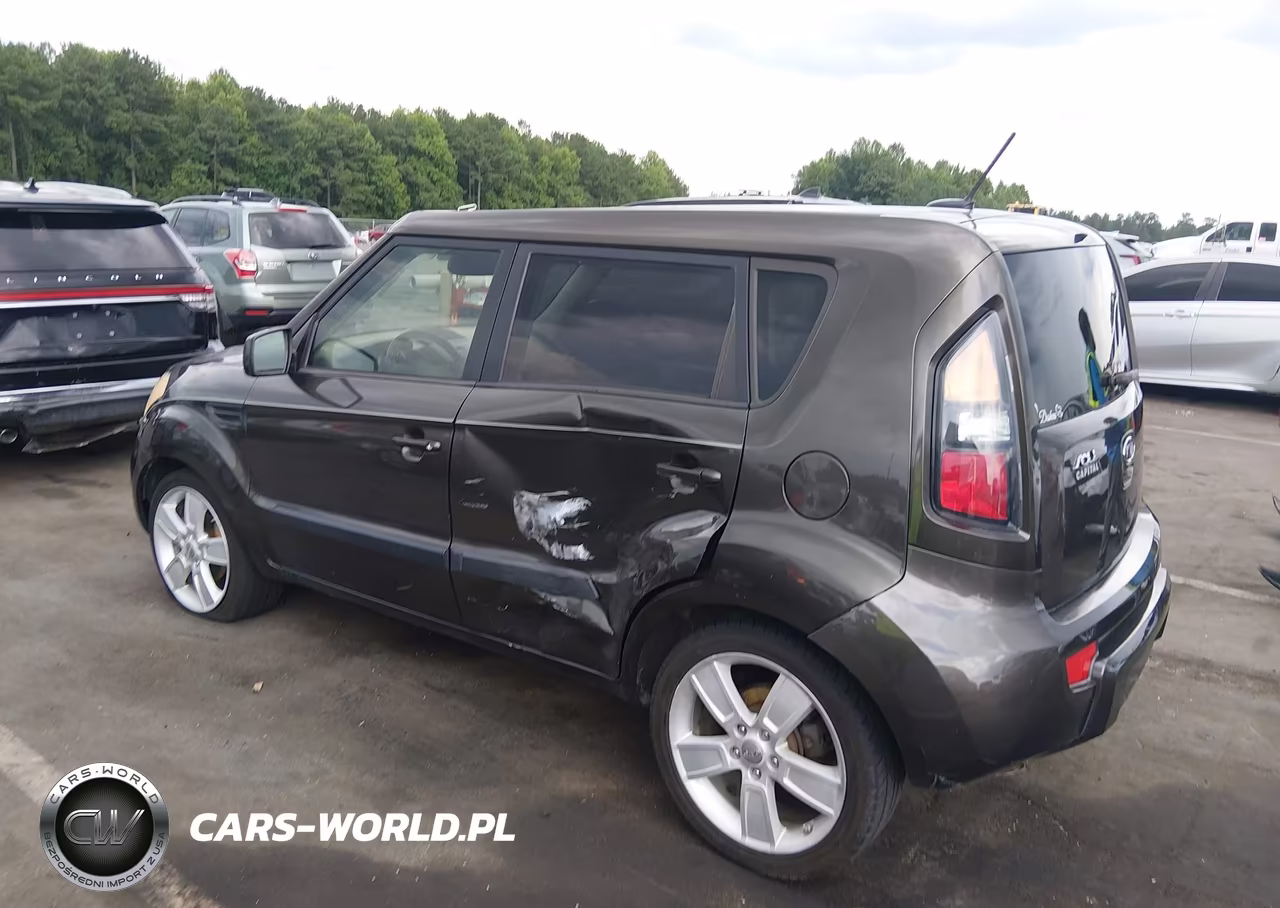 2011 Kia Soul ! VIN:KNDJT2A22B7281073 - 3