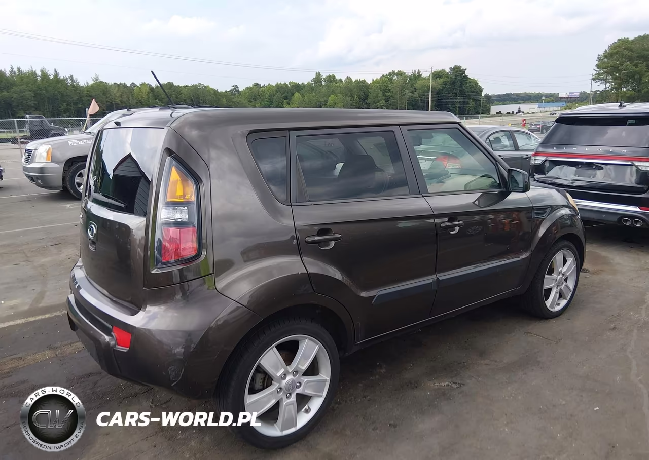 2011 Kia Soul ! VIN:KNDJT2A22B7281073 - 4