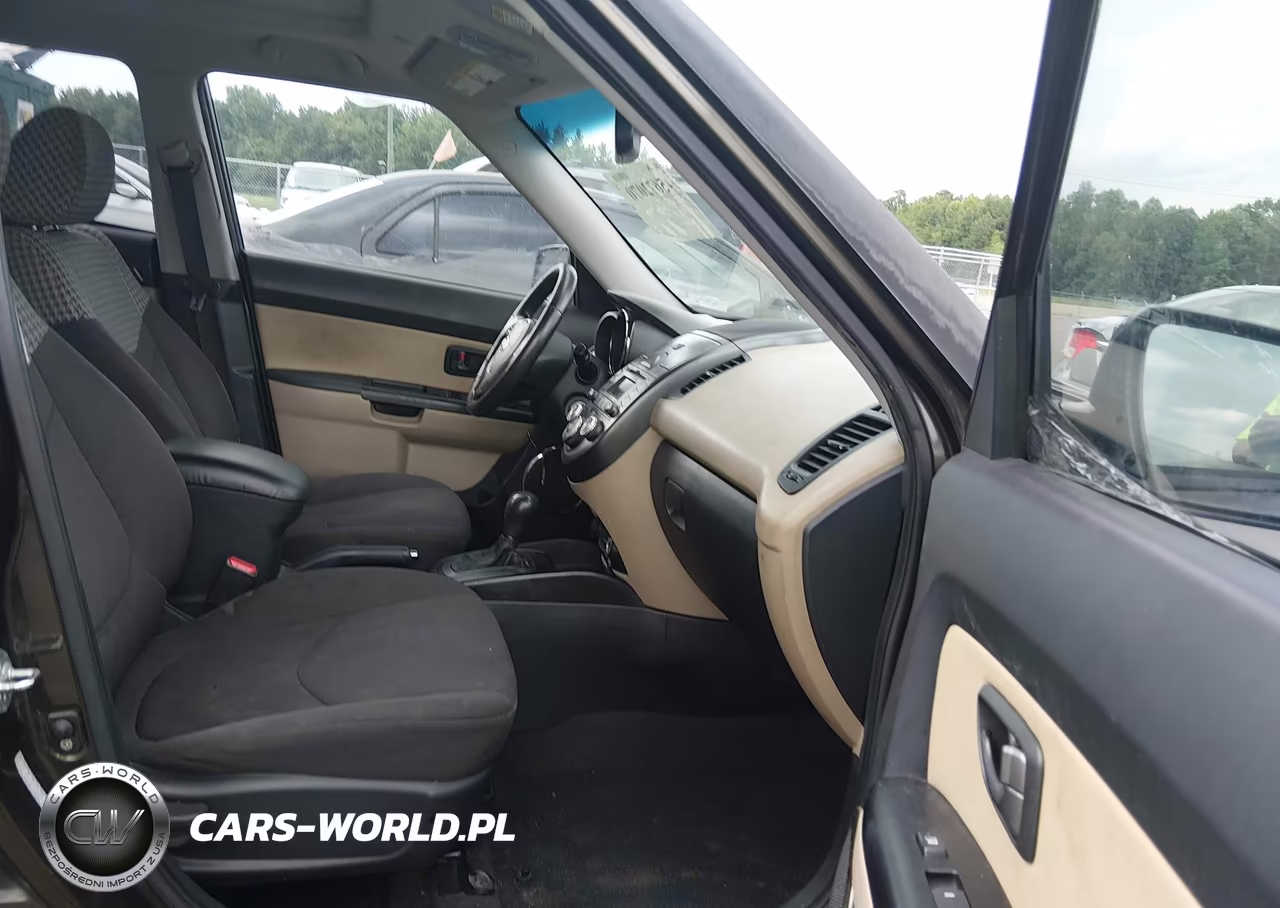 2011 Kia Soul ! VIN:KNDJT2A22B7281073 - 5