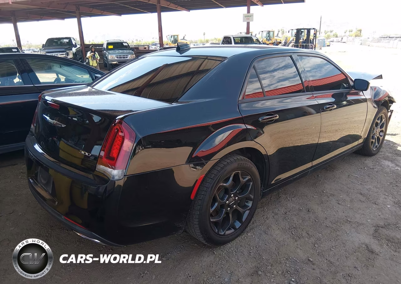 2019 Chrysler 300 300S Awd VIN:2C3CCAGG6KH569838 - 4