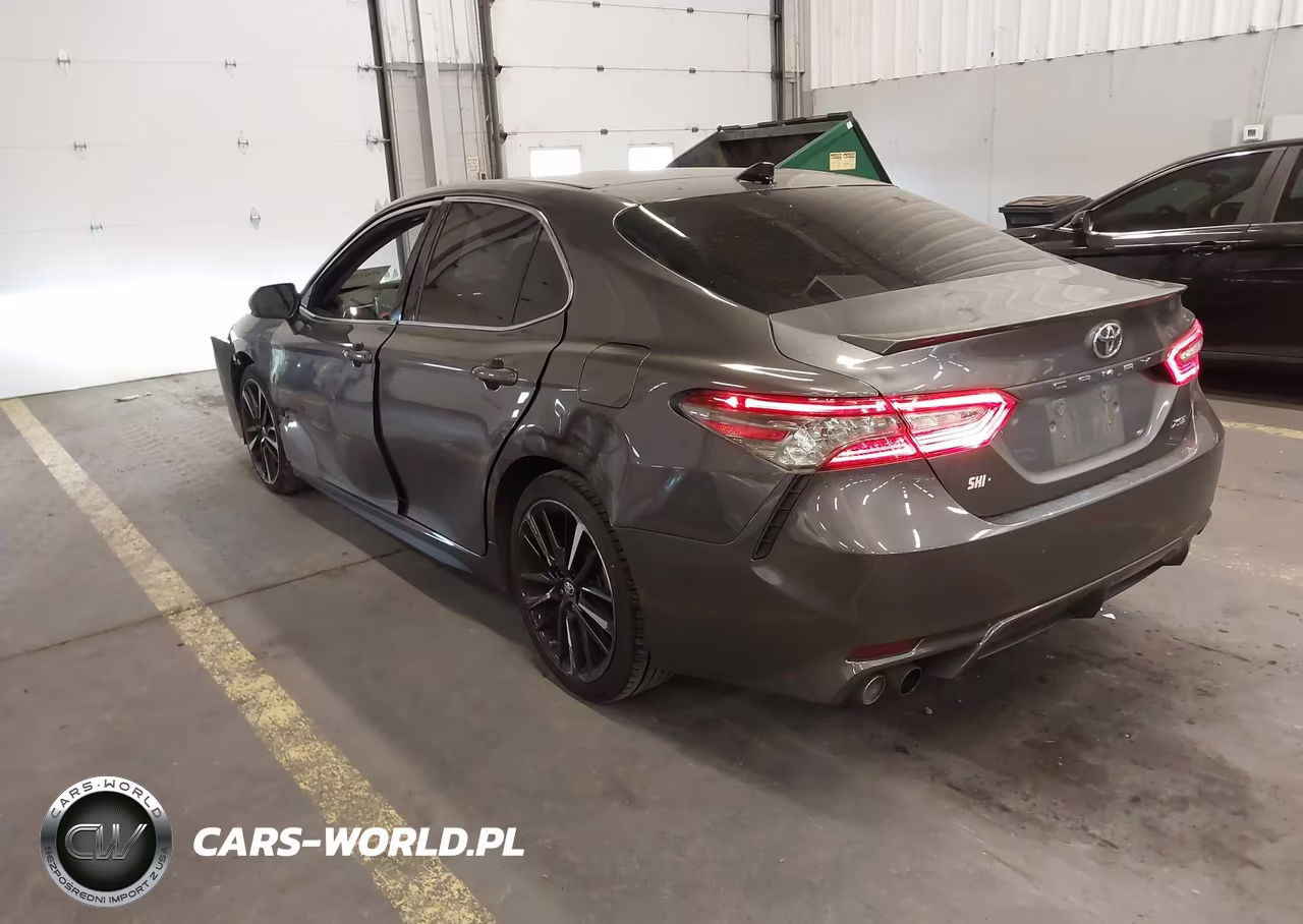 2018 Toyota Camry Xse V6 VIN:4T1BZ1HK9JU019999 - 3