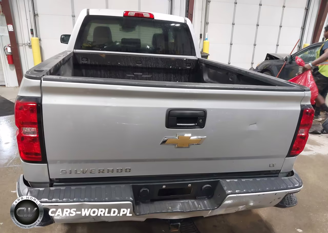 2018 Chevrolet Silverado 1500 Lt VIN:1GCVKREC7JZ357549 - 16