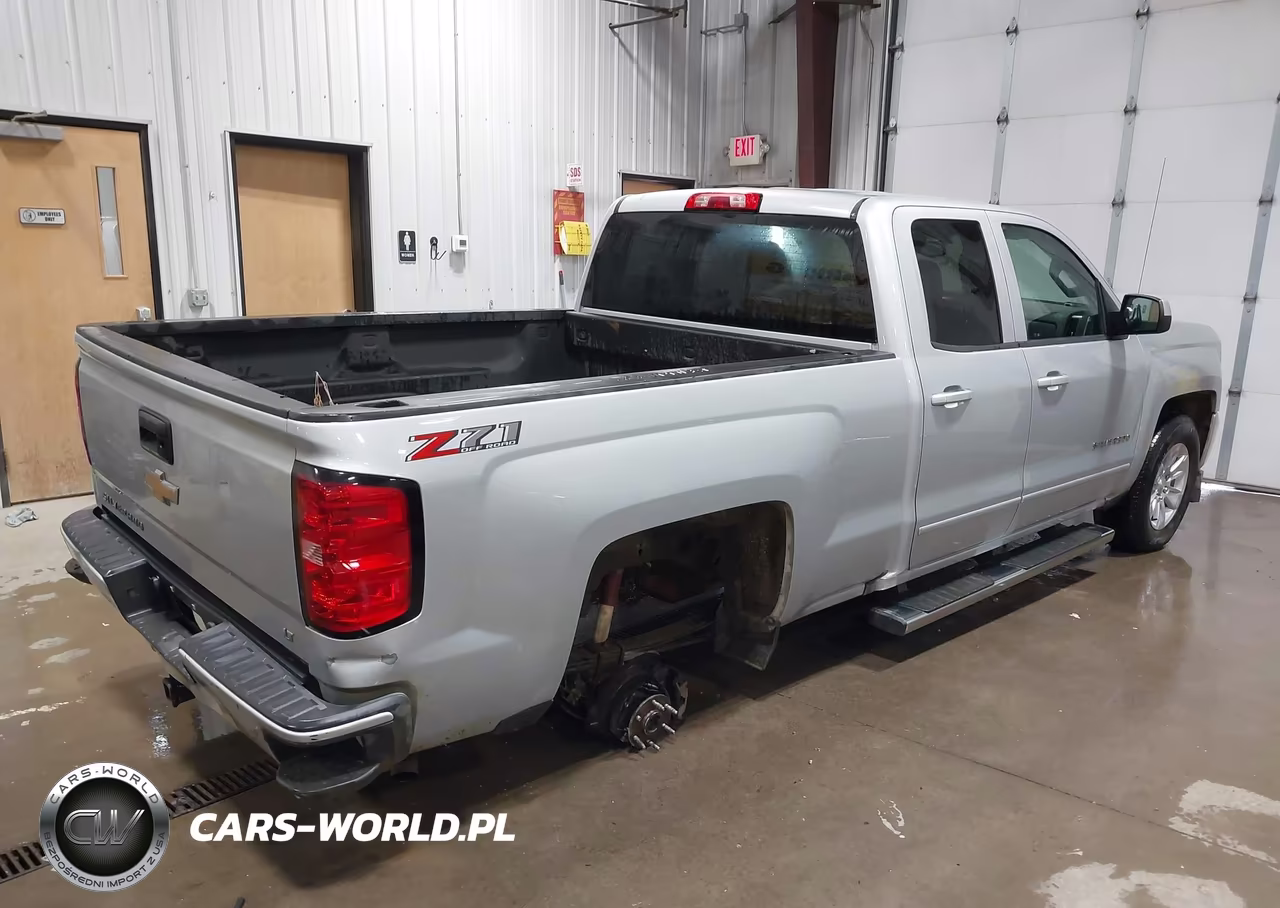 2018 Chevrolet Silverado 1500 Lt VIN:1GCVKREC7JZ357549 - 4