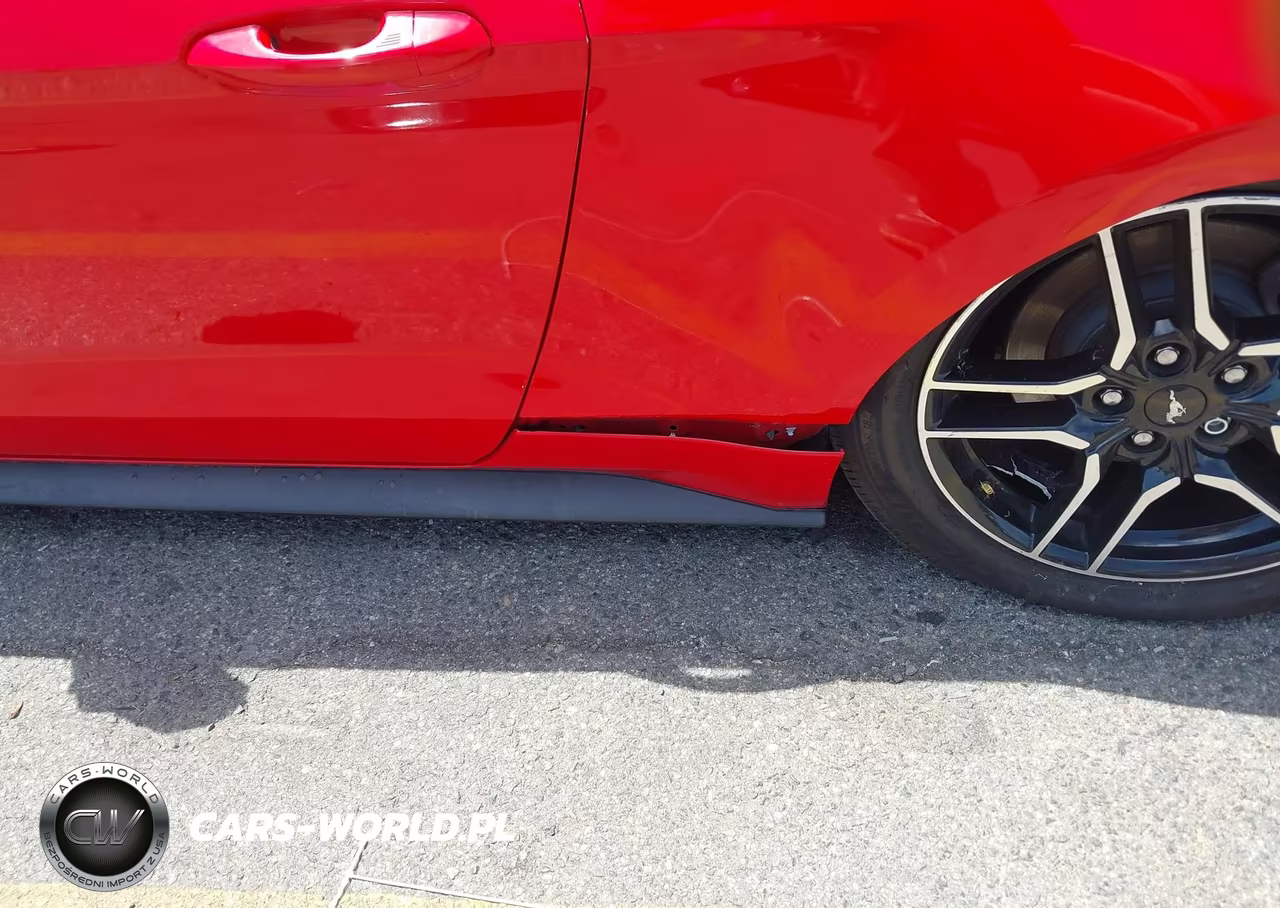 2019 Ford Mustang Ecoboost Premium VIN:1FATP8UH2K5205371 - 17