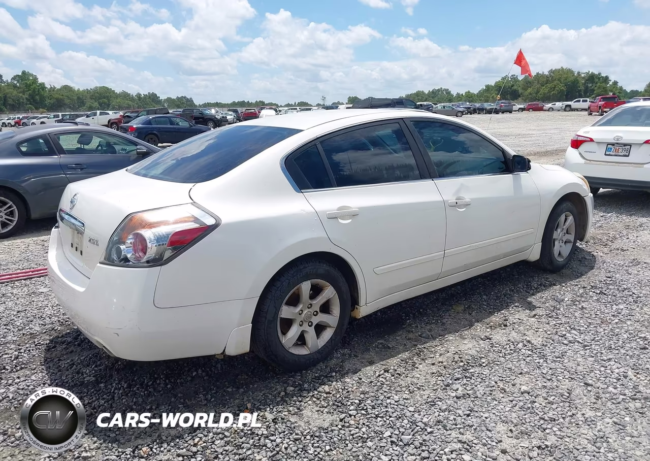 2012 Nissan Altima 2.5 S VIN:1N4AL2AP9CN483083 - 4
