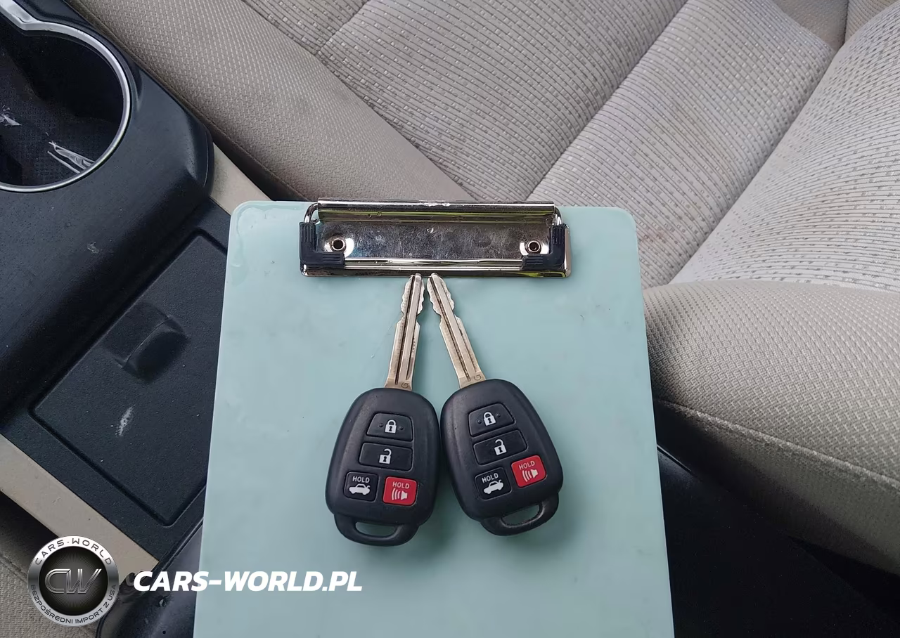 2012 Toyota Camry Le VIN:4T1BF1FK1CU007571 - 11