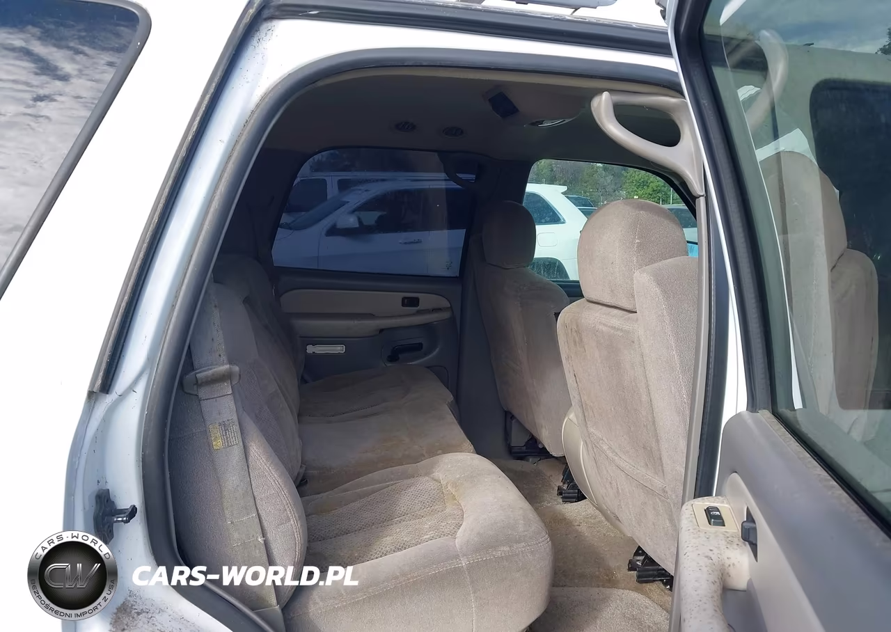 2002 Chevrolet Tahoe Ls VIN:1GNEC13V02J335340 - 8