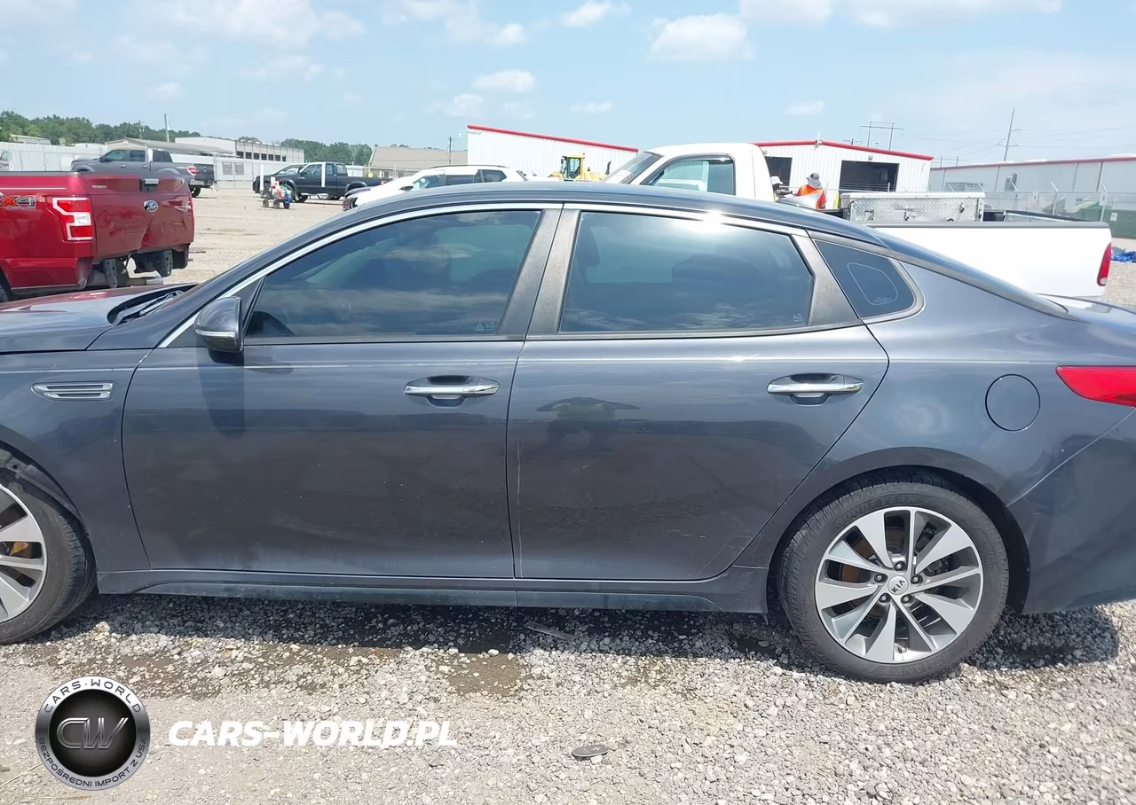 2019 Kia Optima S VIN:5XXGT4L31KG294139 - 15