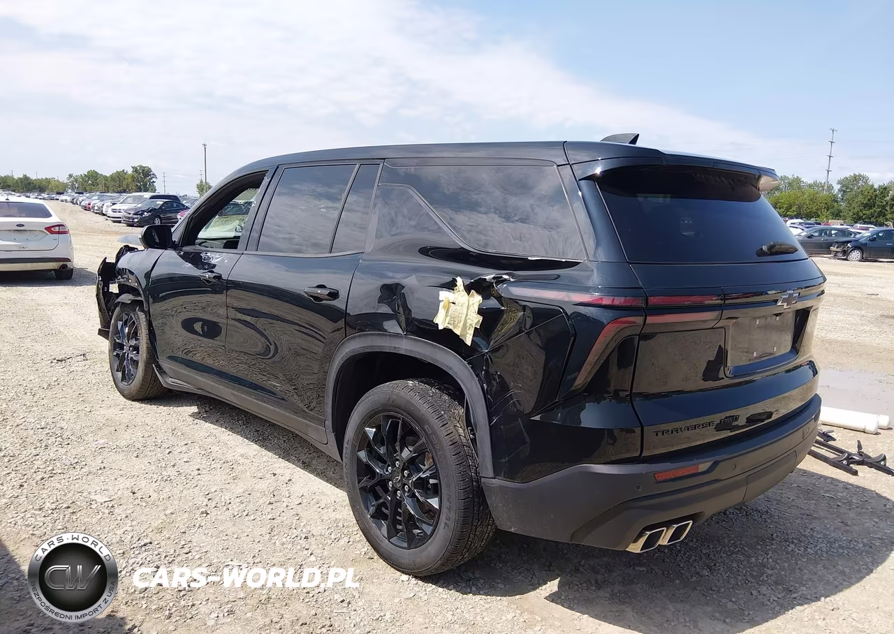 2024 Chevrolet Traverse Awd Ls VIN:1GNEVEKS6RJ142788 - 3