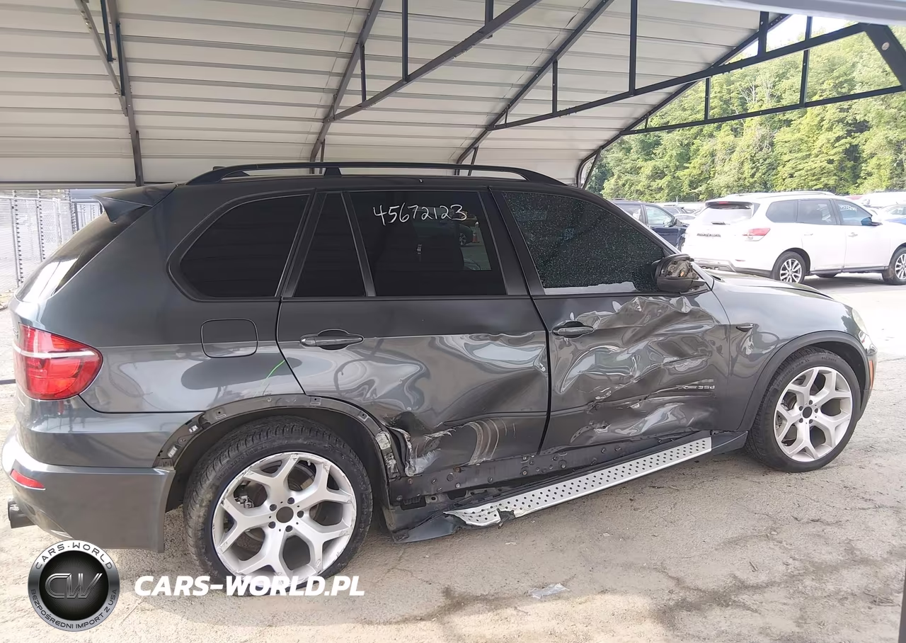 2012 BMW X5 xDrive35D VIN:5UXZW0C55CL673638 - 13