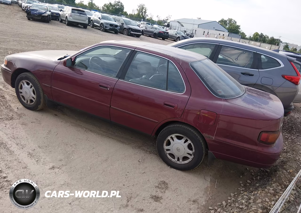 1996 Toyota Camry Le-Xle-Se VIN:4T1BF12K3TU132903 - 3
