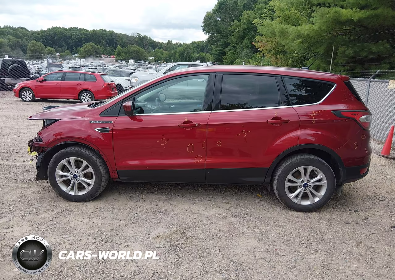 2017 Ford Escape Se VIN:1FMCU9GD8HUB02550 - 15