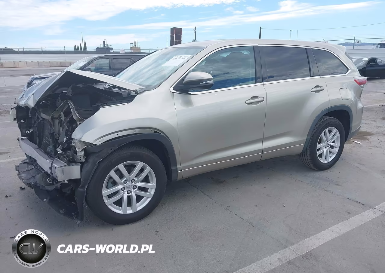 2015 Toyota Highlander Le VIN:5TDZARFH6FS017039 - 2