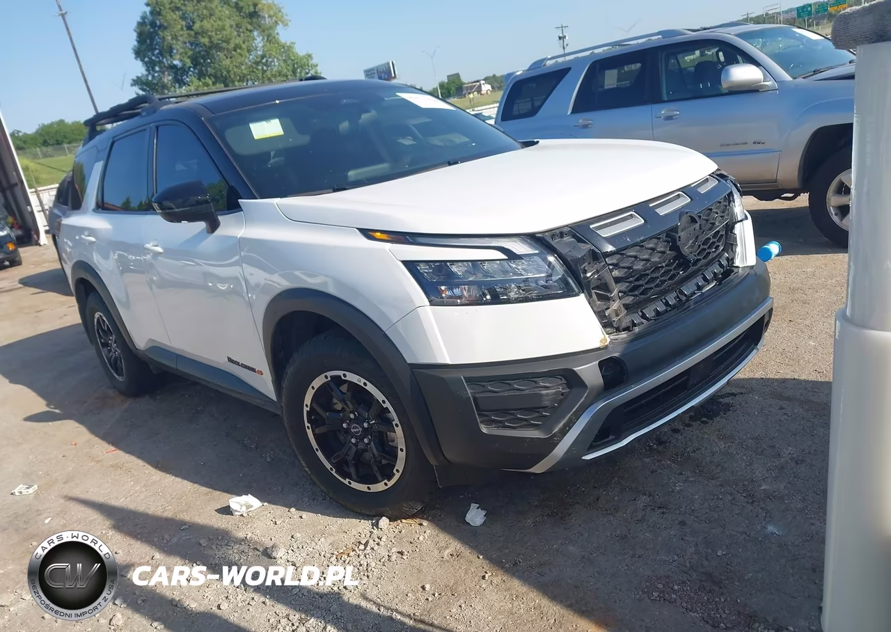 2025 Nissan Pathfinder Rock Creek 4Wd
