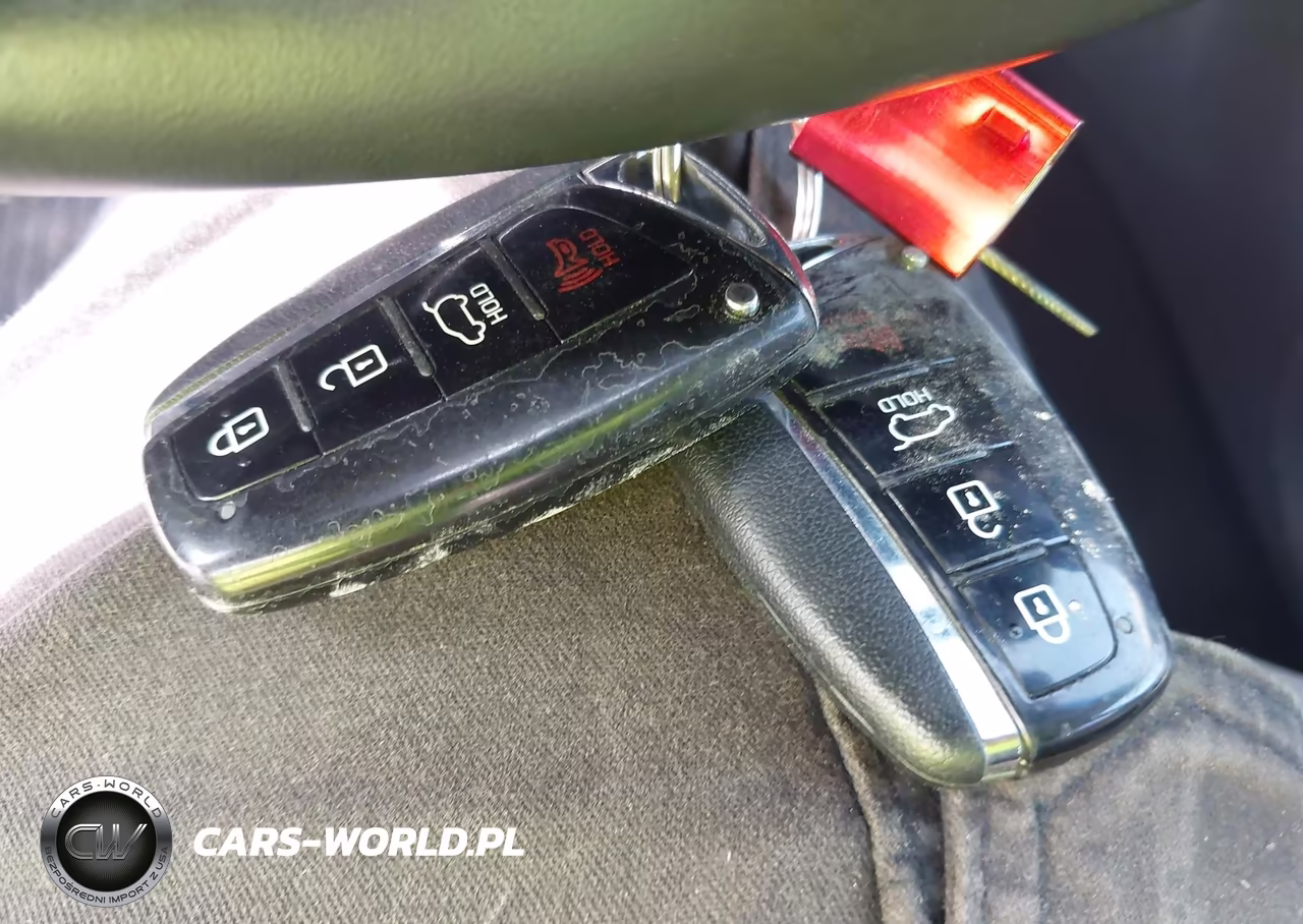 2018 Hyundai Santa Fe Se VIN:KM8SN4HF6JU266297 - 11