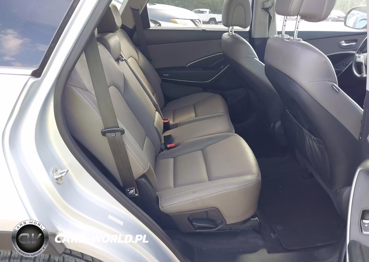 2018 Hyundai Santa Fe Se VIN:KM8SN4HF6JU266297 - 8