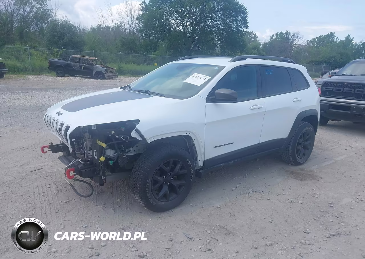 2017 Jeep Cherokee Trailhawk VIN:1C4PJMBB2HW648370 - 17