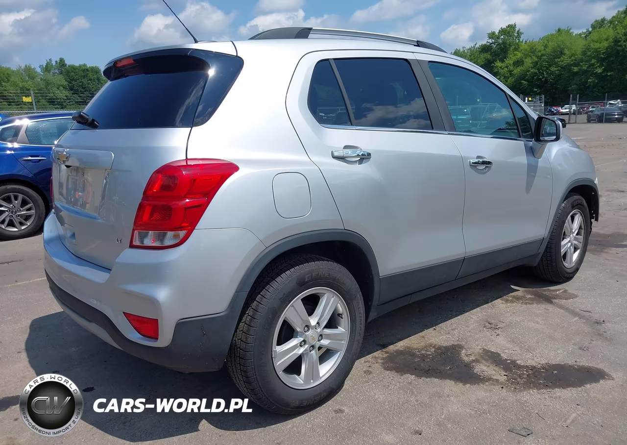 2018 Chevrolet Trax Lt VIN:KL7CJLSB4JB683771 - 4
