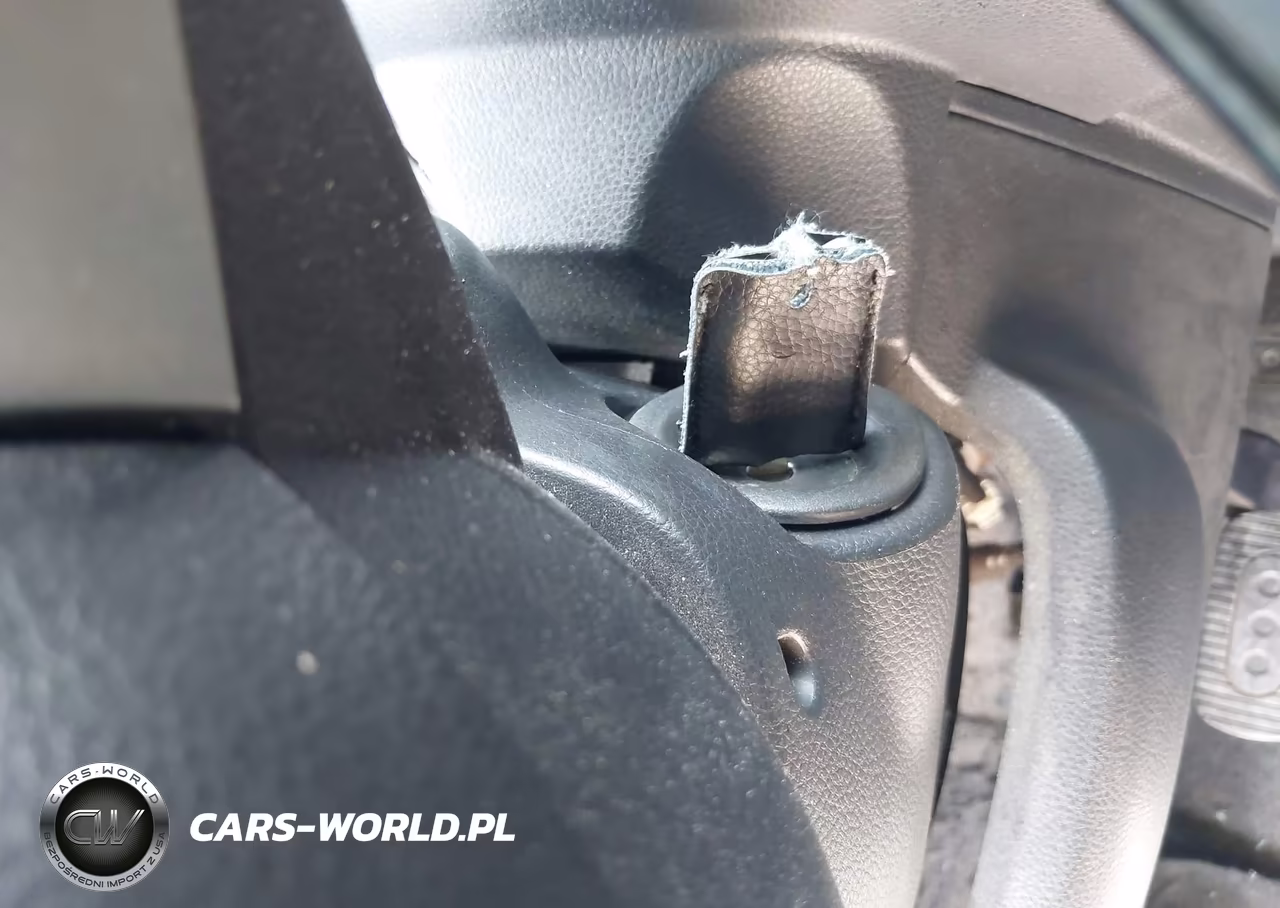 2011 Nissan Versa 1.8S VIN:3N1BC1CPXBL442176 - 11