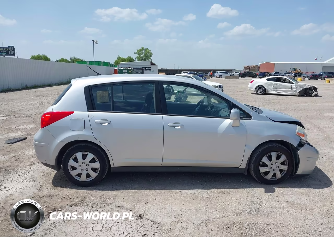 2011 Nissan Versa 1.8S VIN:3N1BC1CPXBL442176 - 13
