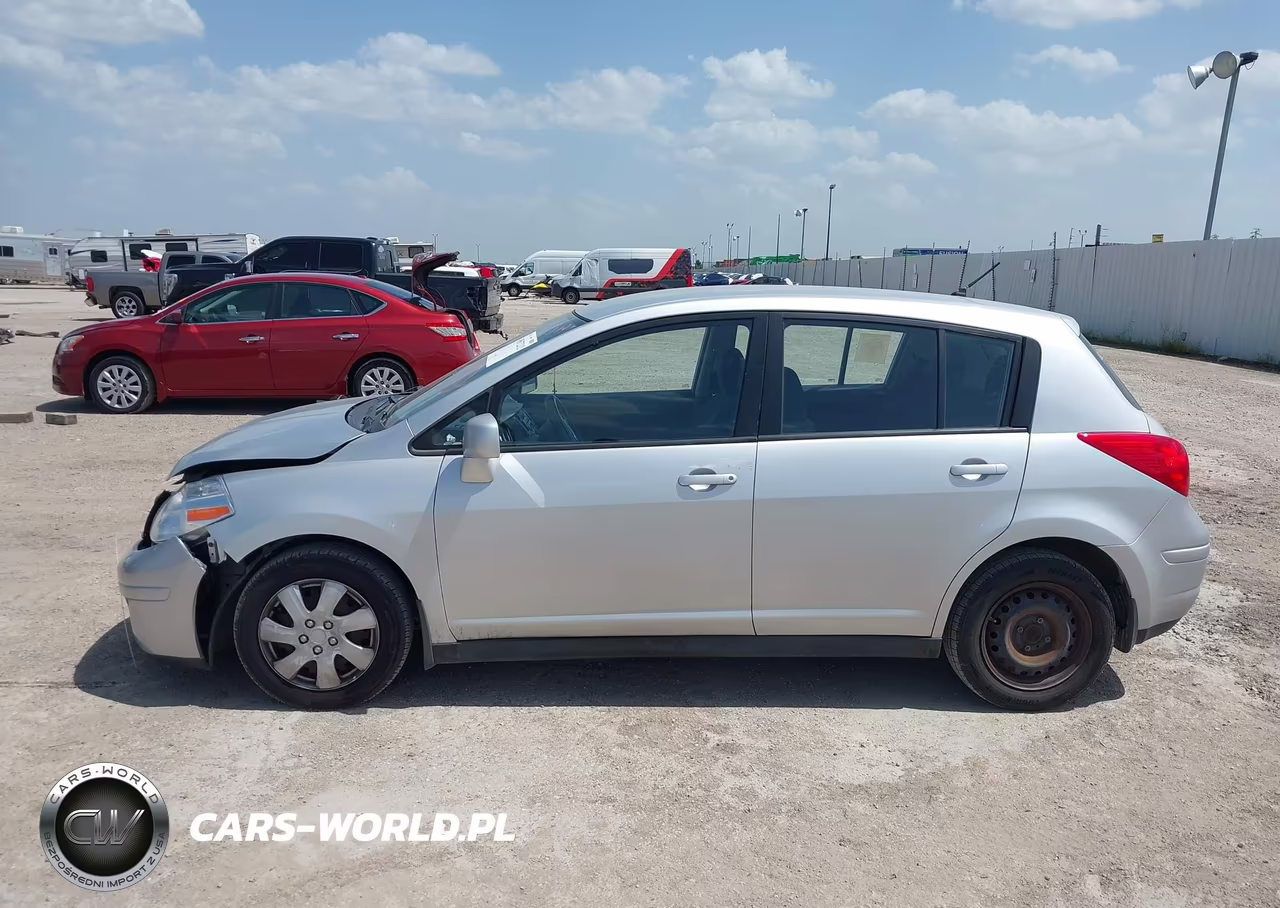 2011 Nissan Versa 1.8S VIN:3N1BC1CPXBL442176 - 14