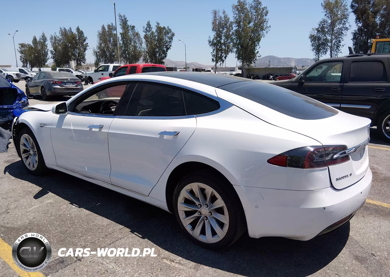 2016 Tesla Model S 60-70-75-85 VIN:5YJSA1E11GF149882 - 3