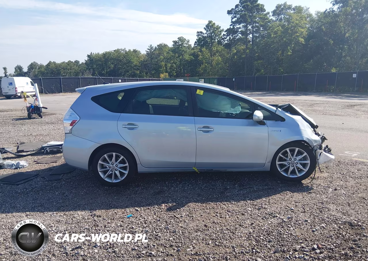 2013 Toyota Prius V Five VIN:JTDZN3EU1D3201156 - 14