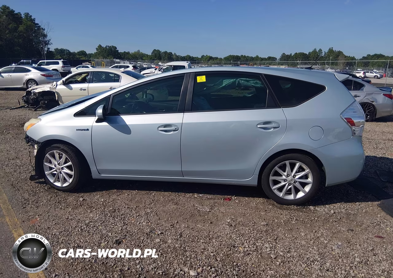 2013 Toyota Prius V Five VIN:JTDZN3EU1D3201156 - 15