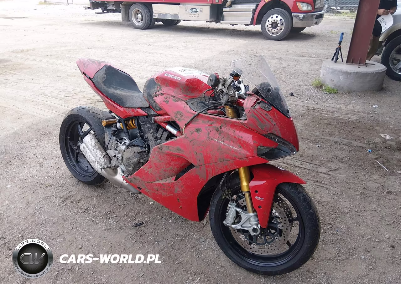 2020 Ducati Supersport – zdjęcie 1 z 13