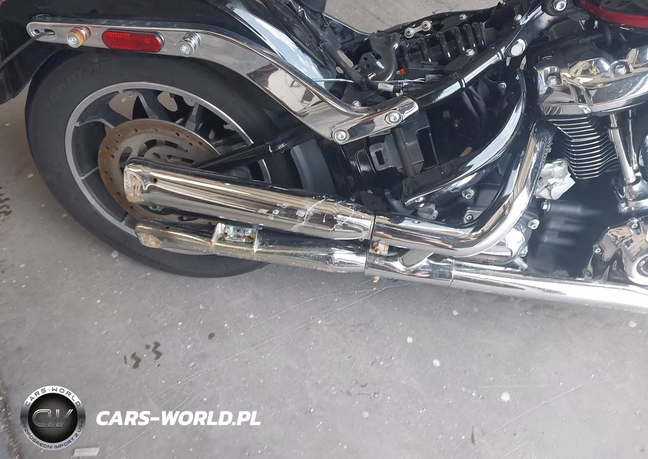2019 Harley-Davidson Fxlr VIN:1HD1YNJ28KB067008 - 14
