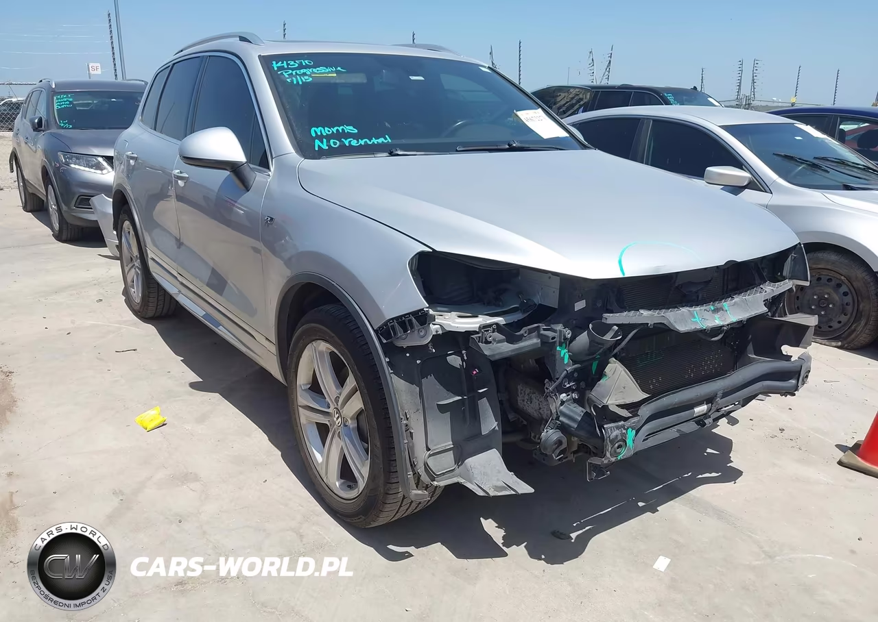 2014 Volkswagen Touareg 3.6L R-Line