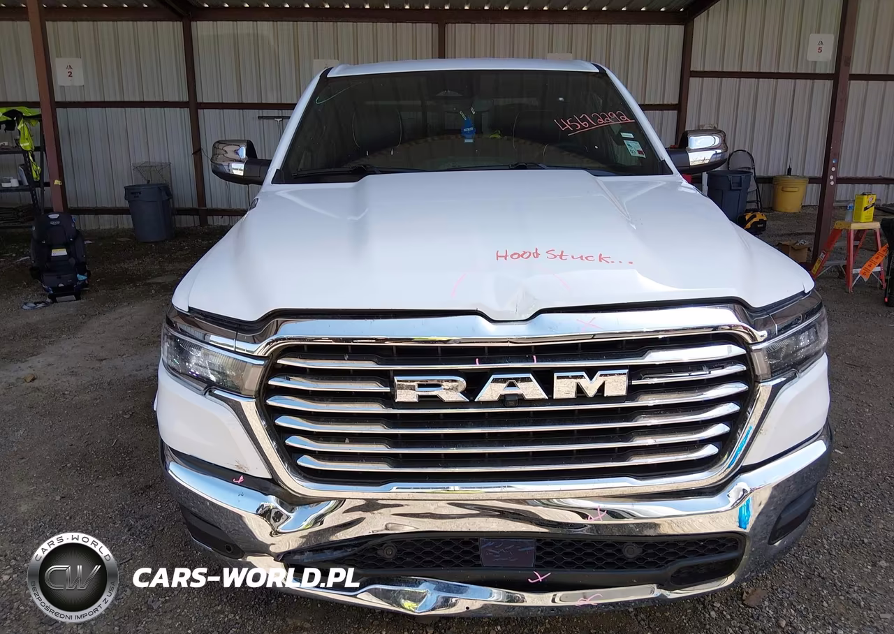 2026 Ram 1500 Laramie 4X4 5'7 Box VIN:3C6SRFJP2T4175467 - 10