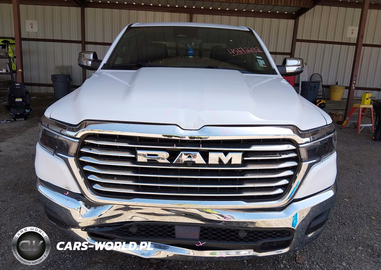 2026 Ram 1500 Laramie 4X4 5'7 Box VIN:3C6SRFJP2T4175467 - 12
