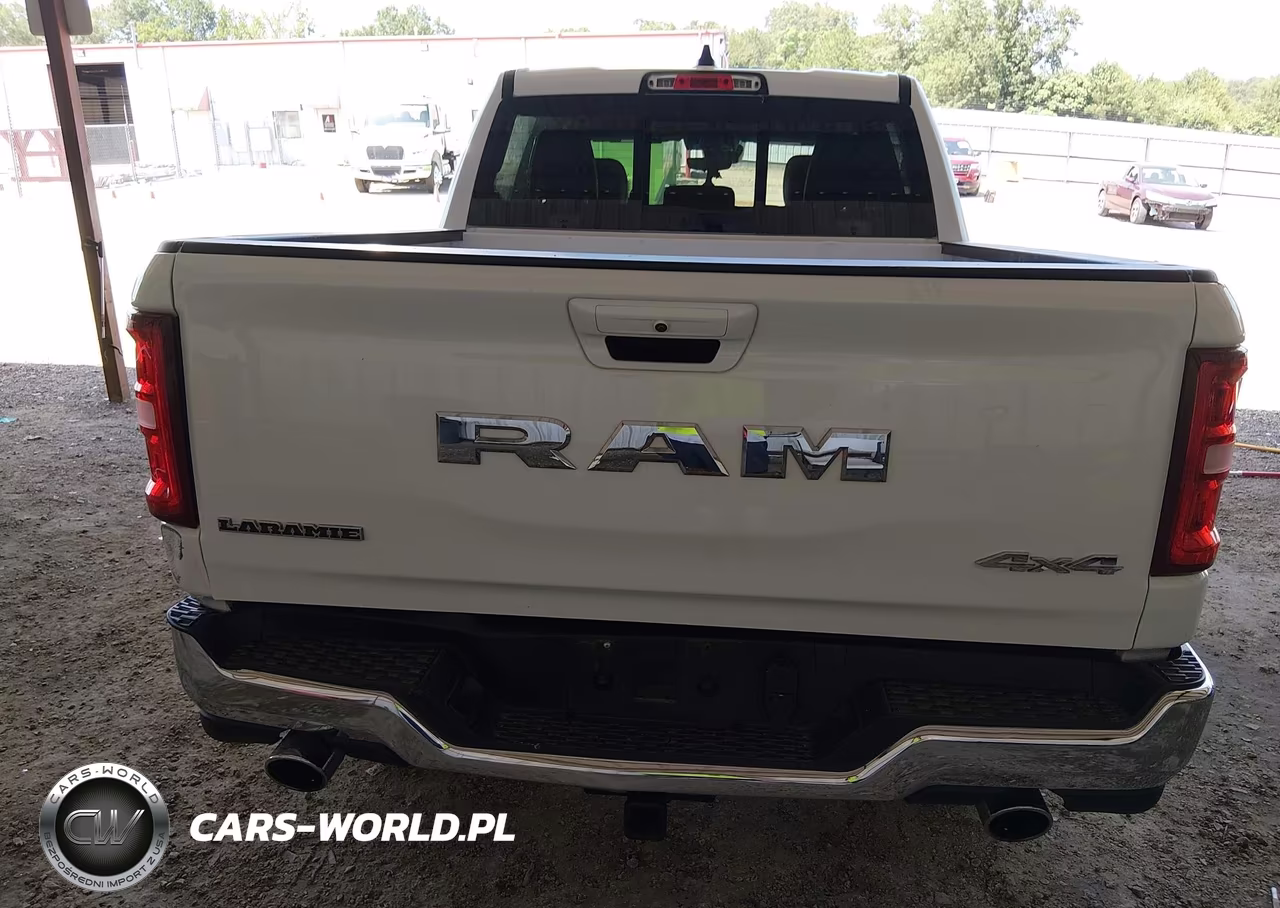 2026 Ram 1500 Laramie 4X4 5'7 Box VIN:3C6SRFJP2T4175467 - 16