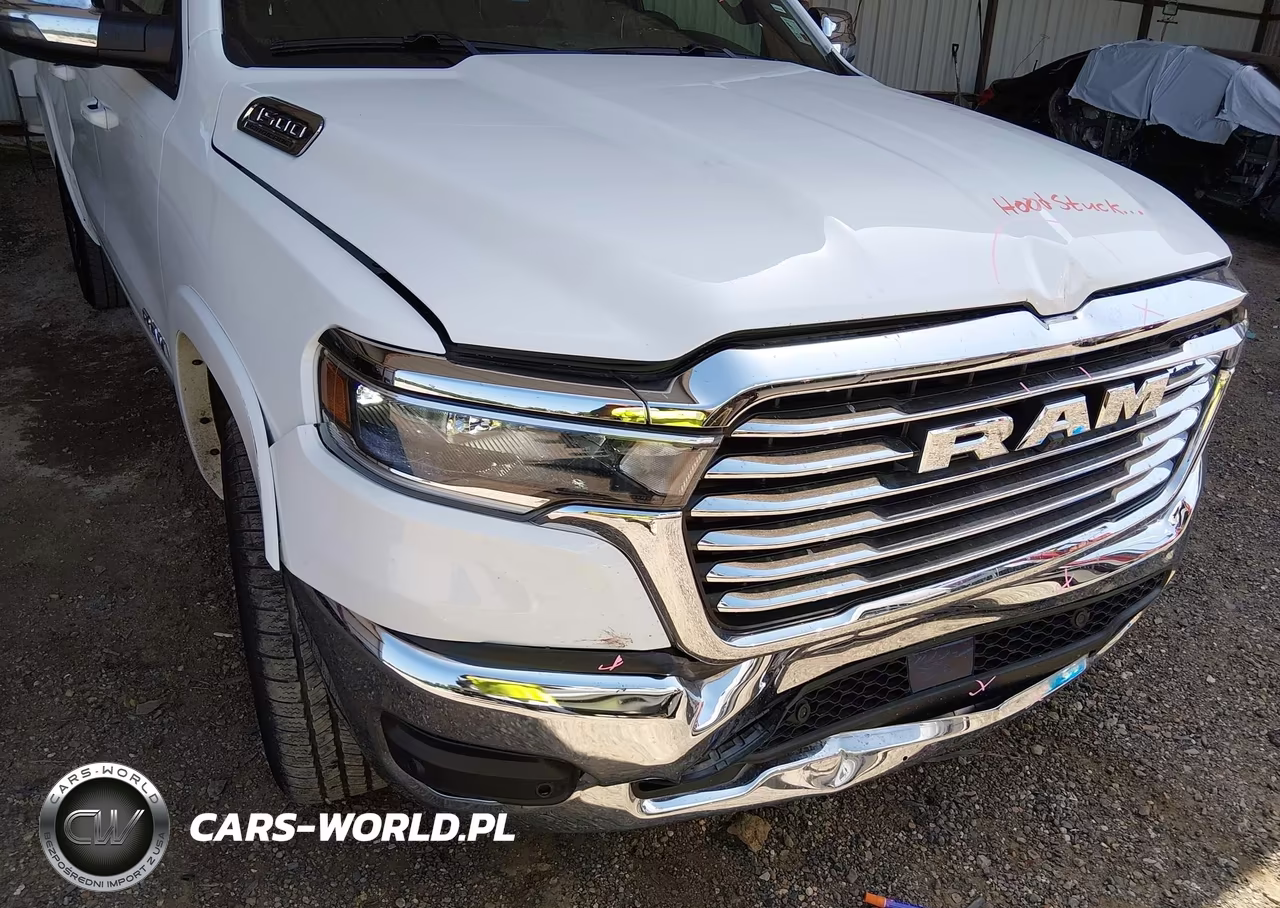 2026 Ram 1500 Laramie 4X4 5'7 Box VIN:3C6SRFJP2T4175467 - 17