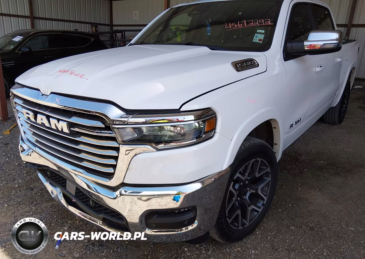 2026 Ram 1500 Laramie 4X4 5'7 Box VIN:3C6SRFJP2T4175467 - 18