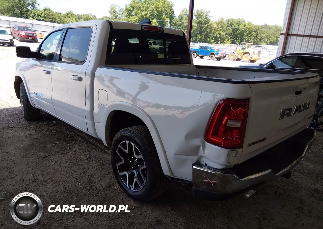 2026 Ram 1500 Laramie 4X4 5'7 Box VIN:3C6SRFJP2T4175467 - 3