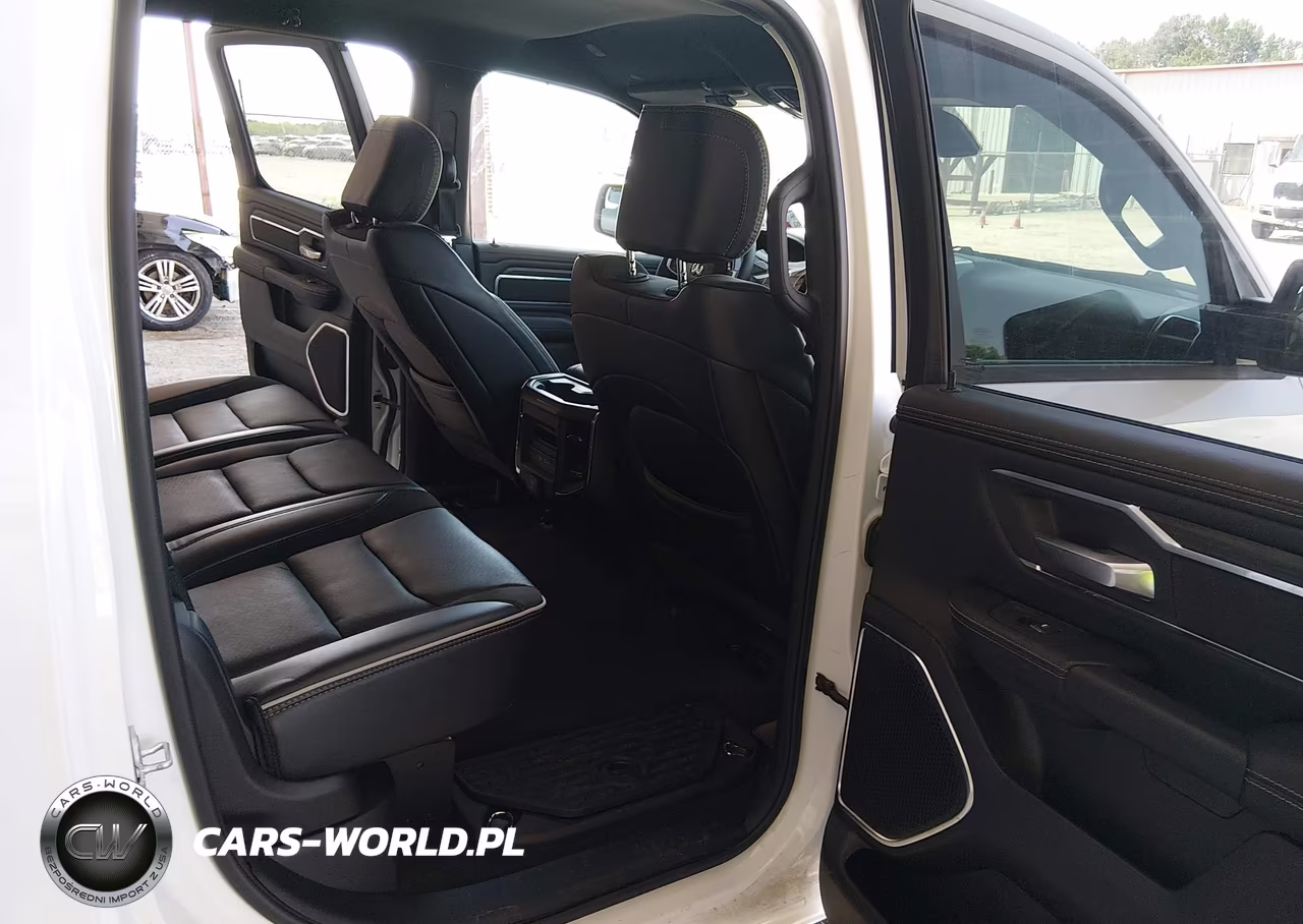 2026 Ram 1500 Laramie 4X4 5'7 Box VIN:3C6SRFJP2T4175467 - 8