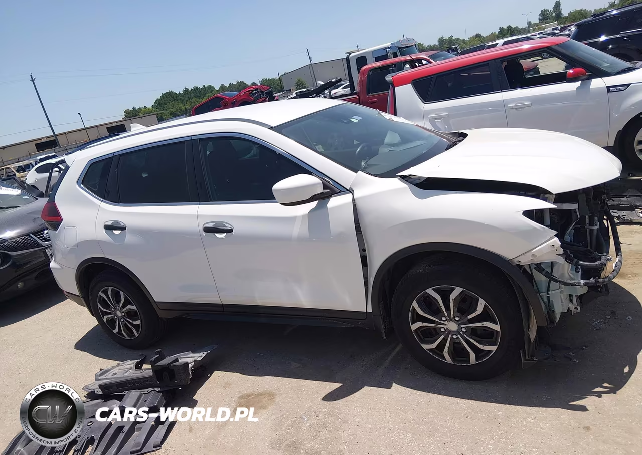 2019 Nissan Rogue S VIN:5N1AT2MT2KC796677 - 14