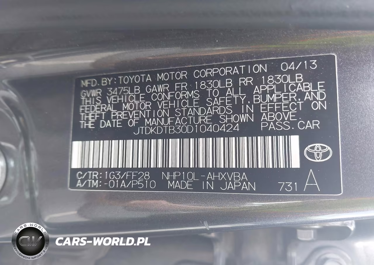 2013 Toyota Prius C Two VIN:JTDKDTB30D1040424 - 9