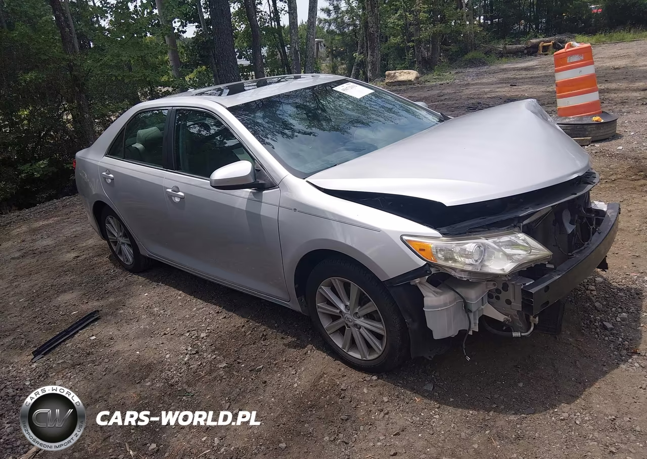 2012 Toyota Camry Xle – zdjęcie 1 z 17