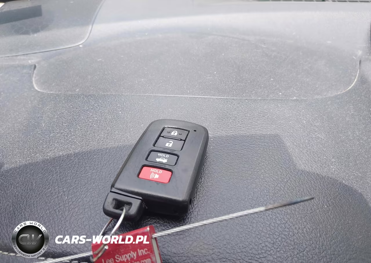 2012 Toyota Camry Xle VIN:4T4BF1FK3CR230264 - 11