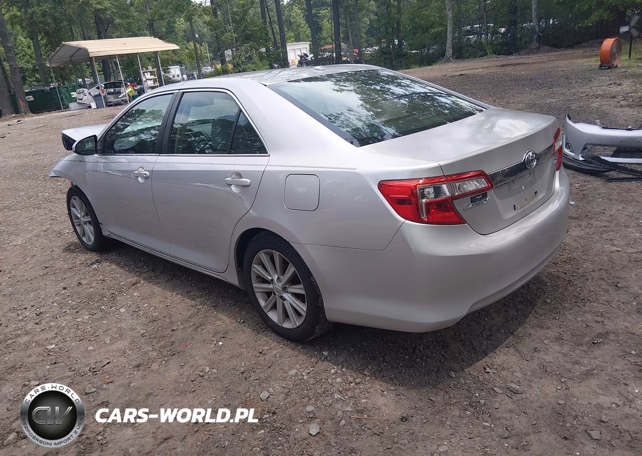 2012 Toyota Camry Xle VIN:4T4BF1FK3CR230264 - 3