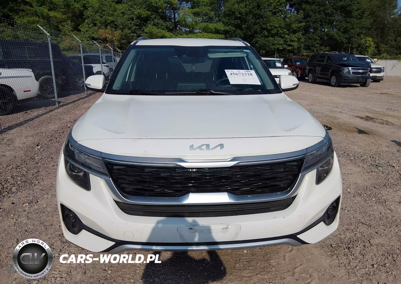 2023 Kia Seltos S VIN:KNDEUCAA8P7462357 - 13