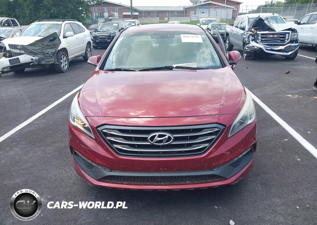 2015 Hyundai Sonata Sport VIN:5NPE34AF1FH098748 - 12